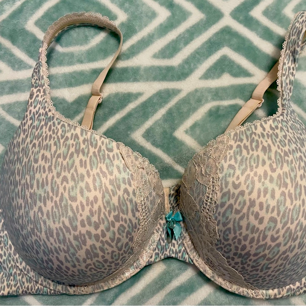 VS Cheetah Print Gray & Aqua Blue. Size 36DD